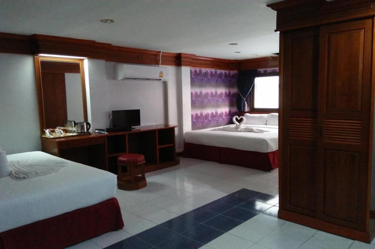 Taj Phuket Inn Patong Dış mekan fotoğraf